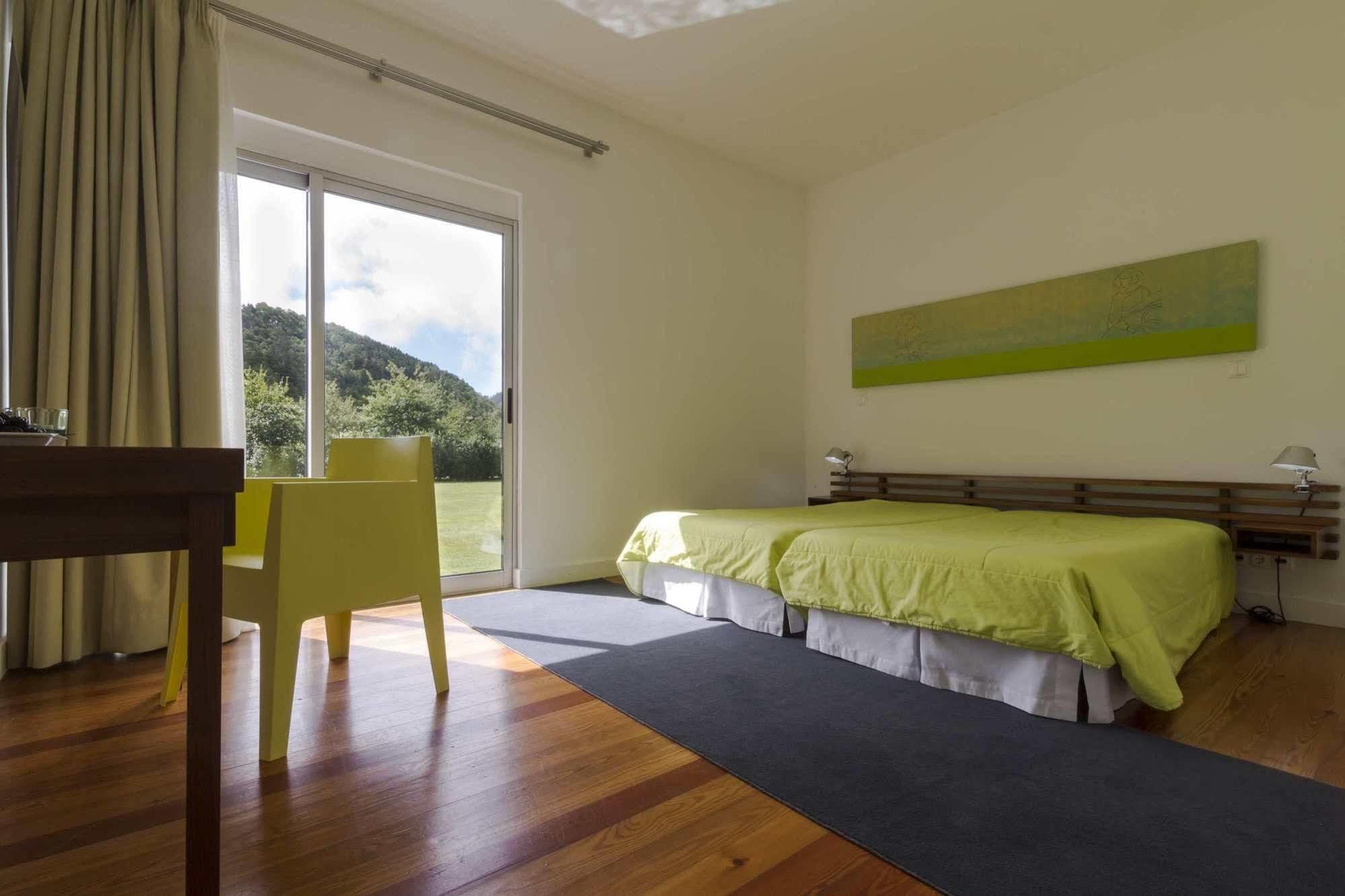 Furnas Lake Forest Living Esterno foto
